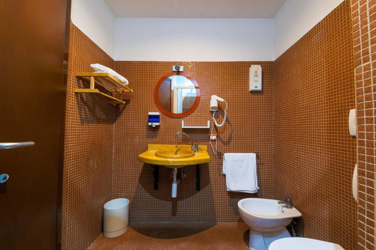E-Room 42 Rome Extérieur photo