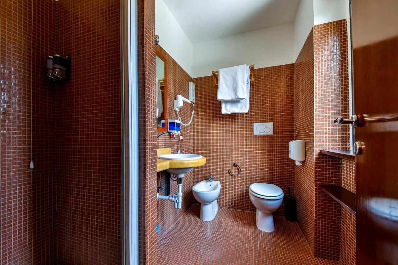 E-Room 42 Rome Extérieur photo